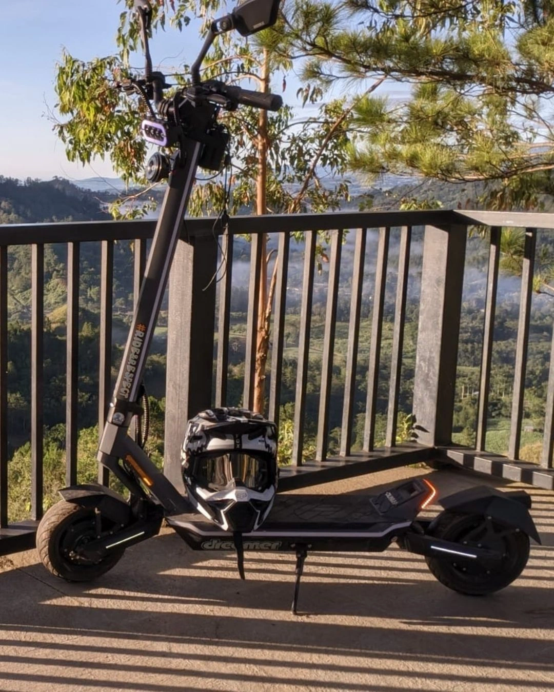 Picture from a Motur Electric Customer using Motur Punk Max