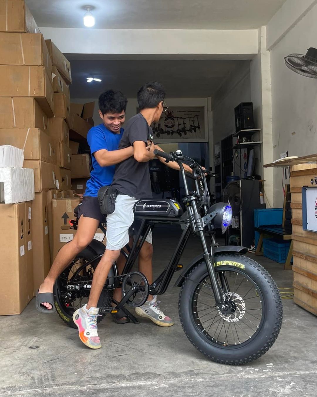 Picture from a Motur Electric Customer using Super73 RX