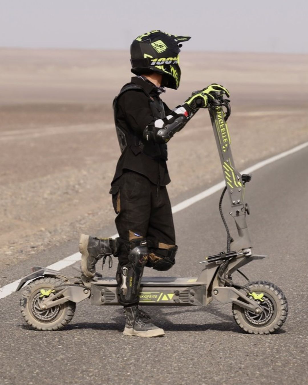 Picture of Langfeite G2TRS